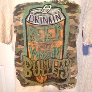 Delta Pro Weight Mens Size M Jersey T-Shirt Beige Cammo Graphic Print Casual EUC